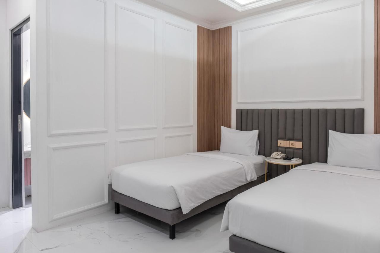 Kala Hotel Semarang Jomblang Buitenkant foto