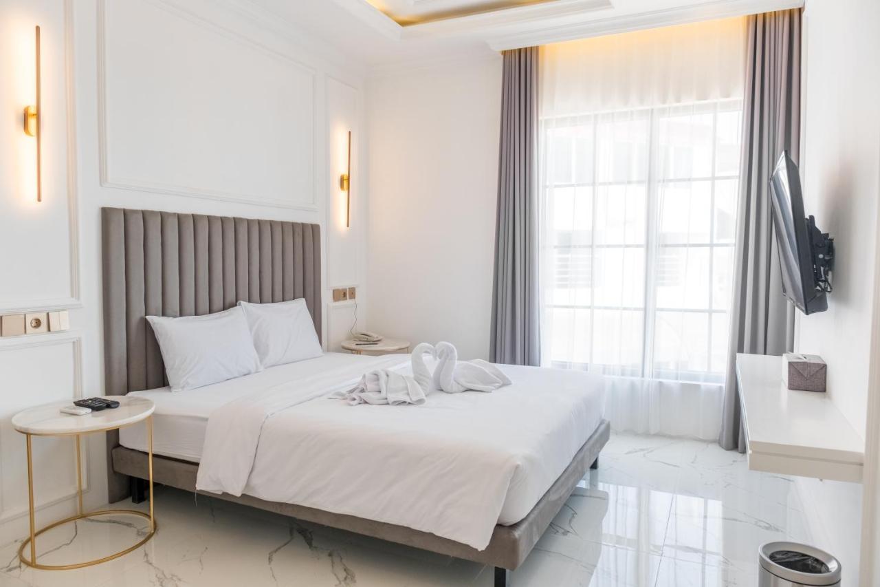 Kala Hotel Semarang Jomblang Buitenkant foto