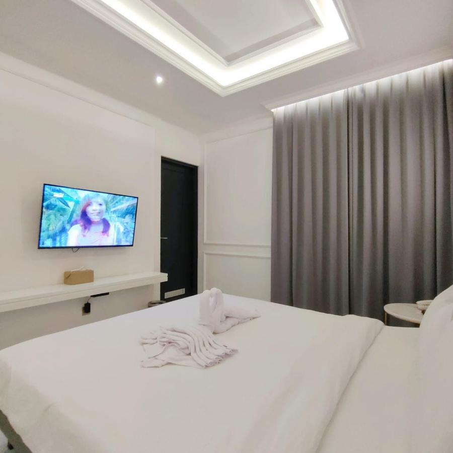 Kala Hotel Semarang Jomblang Buitenkant foto