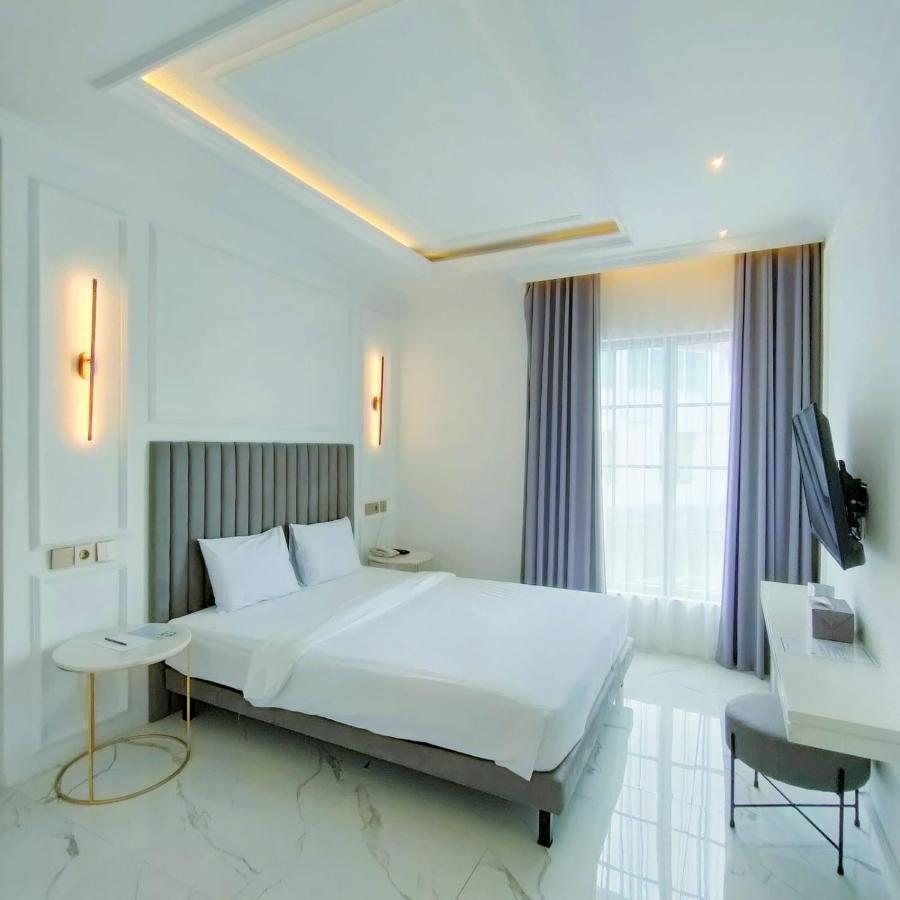Kala Hotel Semarang Jomblang Buitenkant foto
